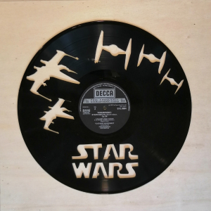 Disque Vinyle découpé objet Décoration Vintage horloge Star Wars
